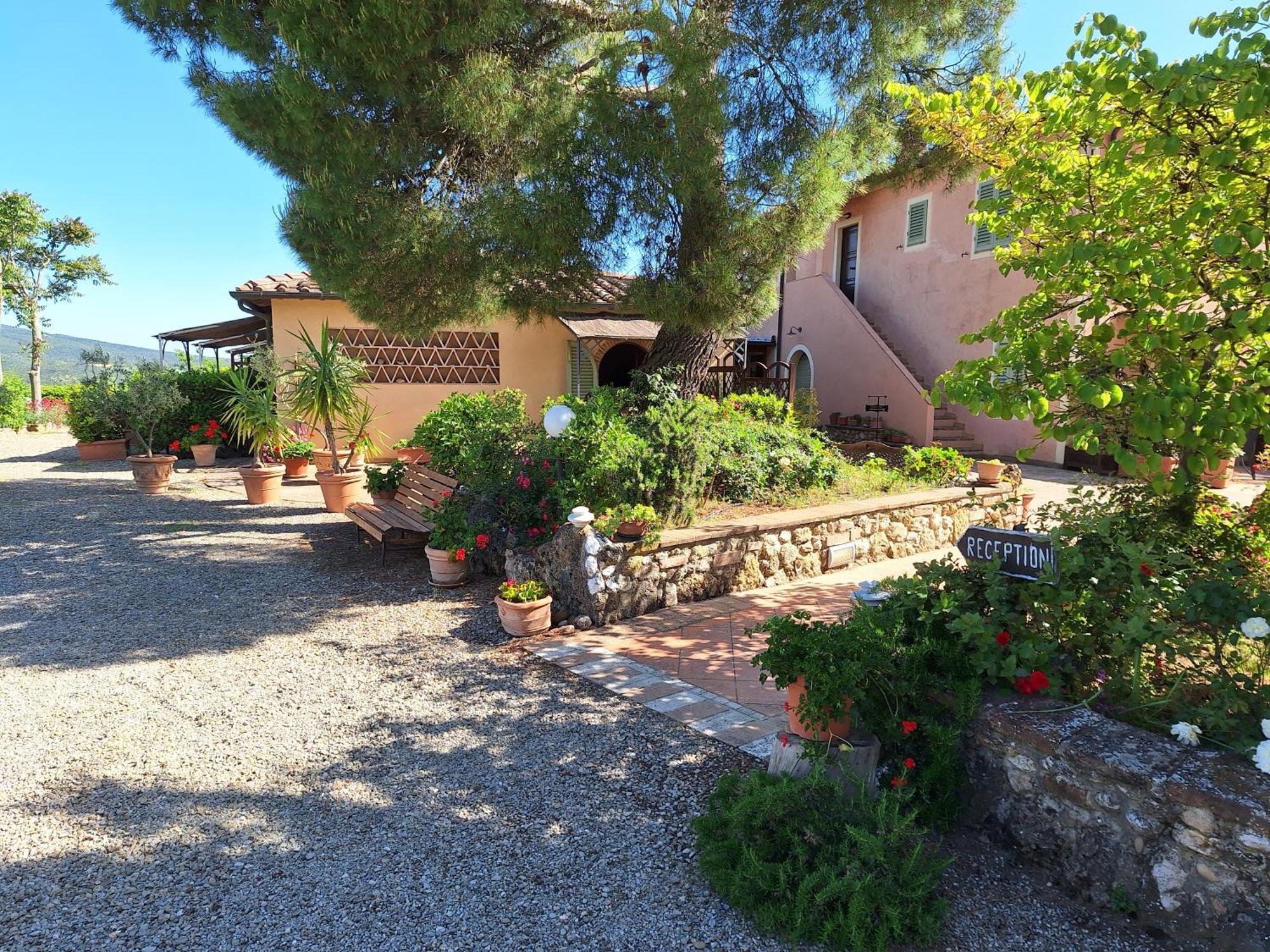 Bed and Breakfast Antico Borgo Il Cardino Сан-Джиминьяно Экстерьер фото