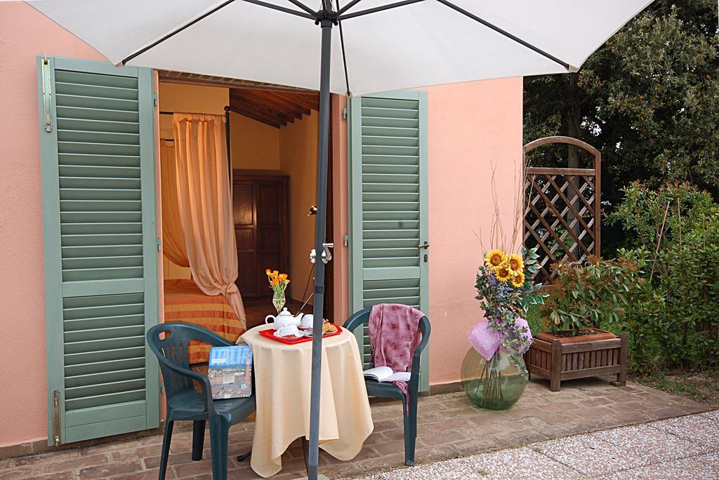 Bed and Breakfast Antico Borgo Il Cardino Сан-Джиминьяно Экстерьер фото